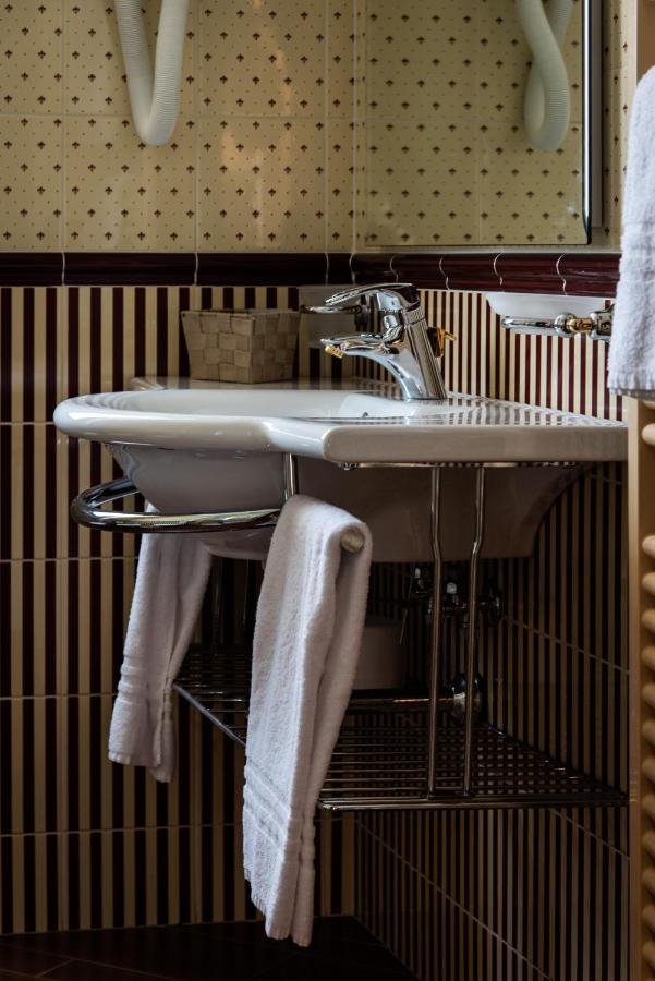 Hotel Petite Fleur 로카라소 외부 사진